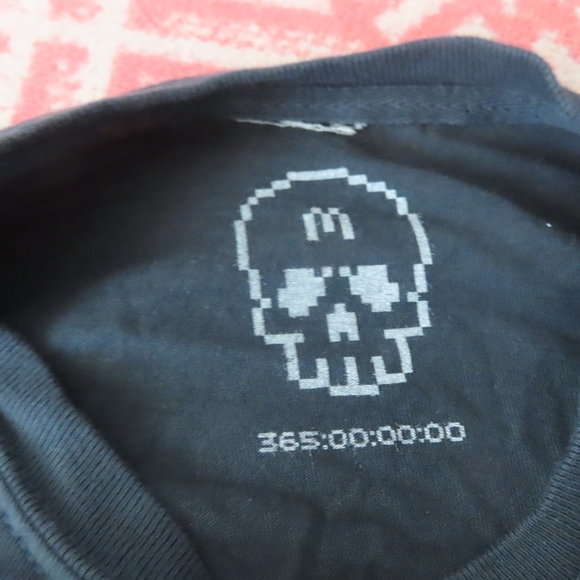Unus Annus Shirt M Memento Mori Founder Skull Timer Hourglass Markiplier Youtube - Picture 6 of 6